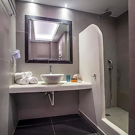 Margarenia Hotel Perissa (Santorini)