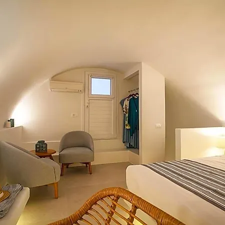 Hotel Margarenia Perissa (Santorini)